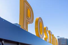 Postino-1